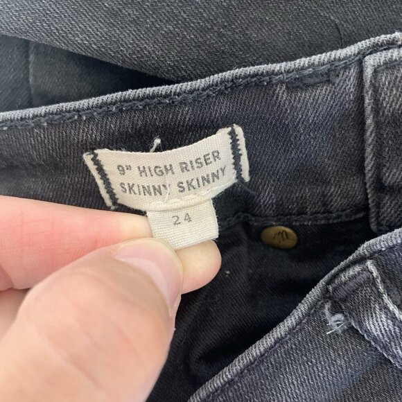 Madewell 9" High Rise Skinny Jeans 24 Distressed Black Slim Y2K Grunge - Picture 7 of 8